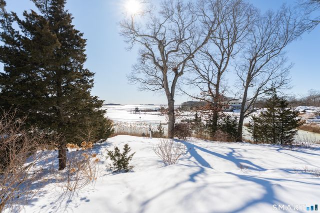 178 West Main Street, Clinton, CT 06413