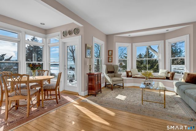 178 West Main Street, Clinton, CT 06413