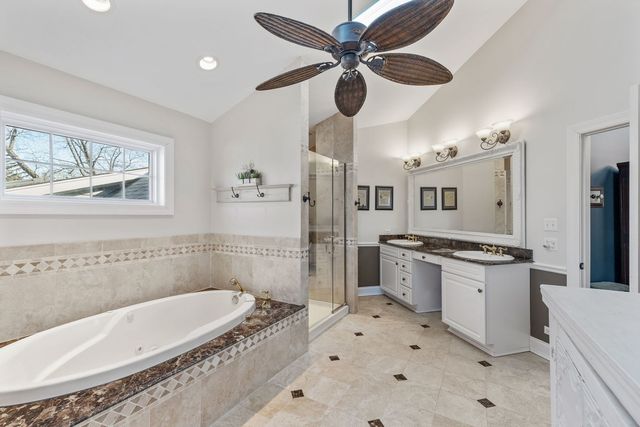 4S728 Karns Road, Naperville, IL 60563