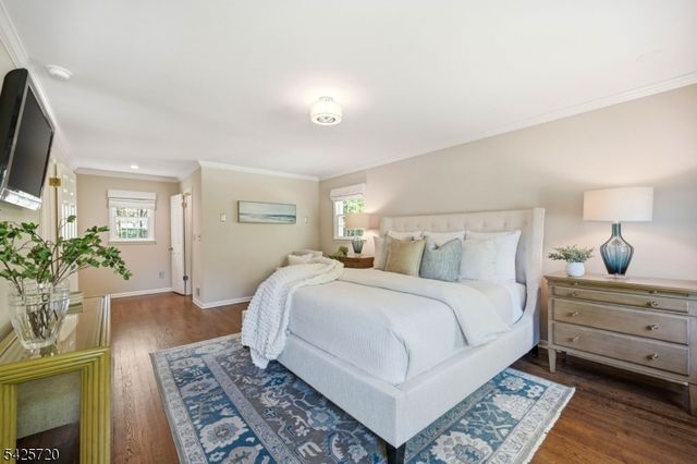60 Hendricks Dr, Hanover Twp., NJ 07950