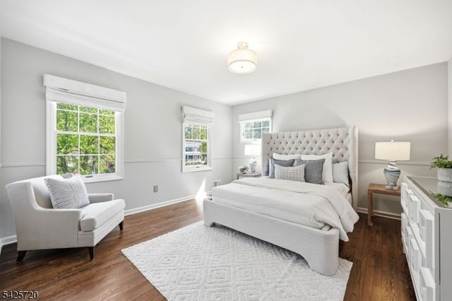 60 Hendricks Dr, Hanover Twp., NJ 07950