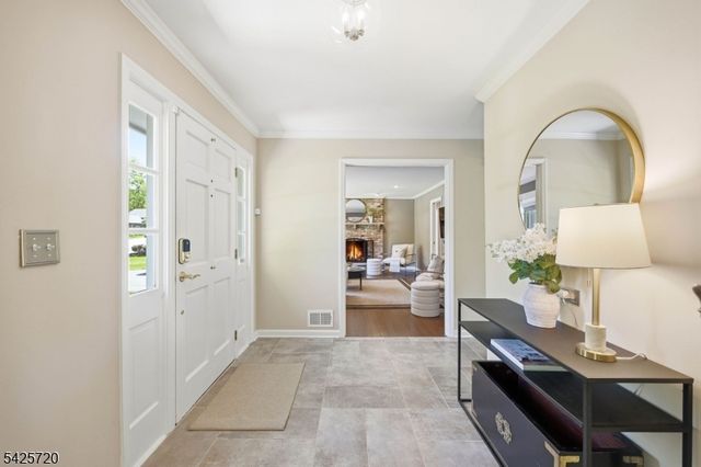 60 Hendricks Dr, Hanover Twp., NJ 07950