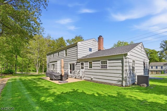 60 Hendricks Dr, Hanover Twp., NJ 07950