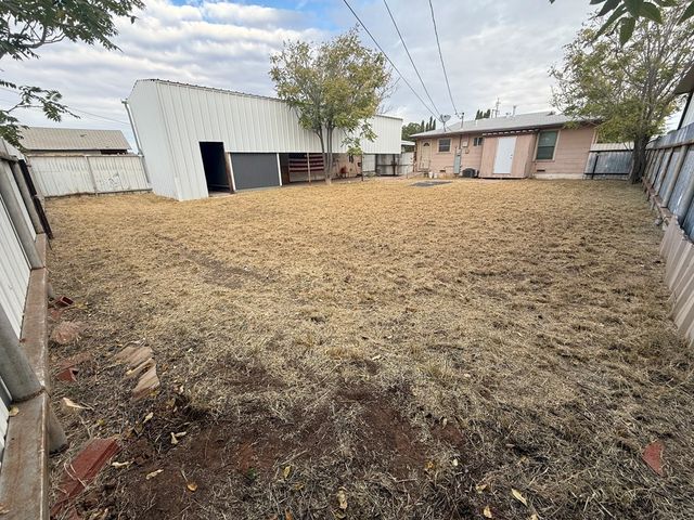 502 E 29th St, Odessa, TX 79762