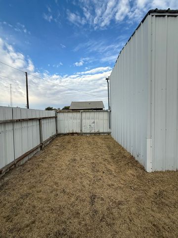 502 E 29th St, Odessa, TX 79762