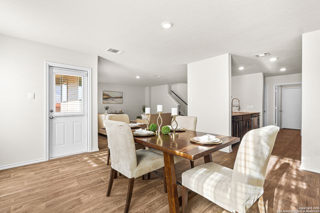 1102 Andean Emerald, San Antonio, TX 78253