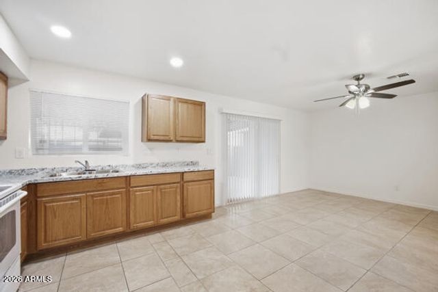 6680 N 43RD Avenue, Glendale, AZ 85301