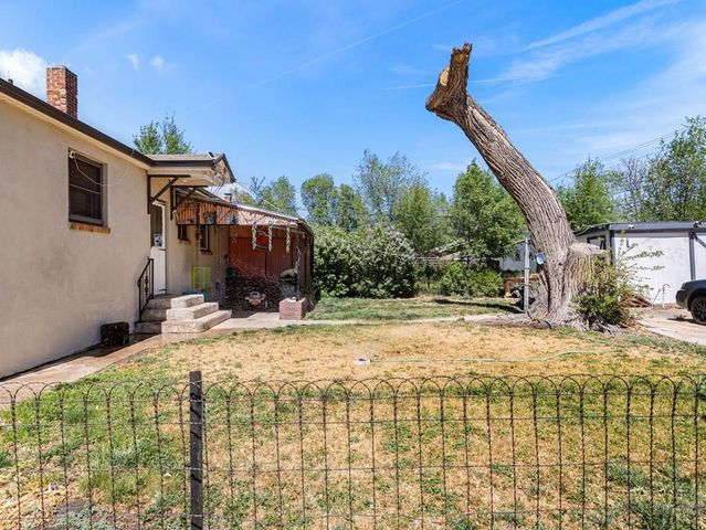 2630 E Orman Ave, Pueblo, CO 81004