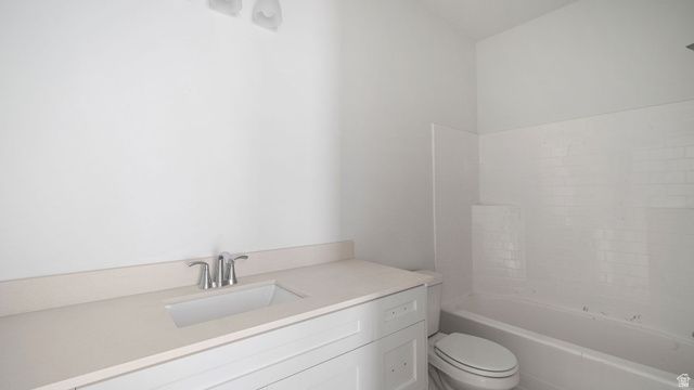 729 S HARRISON DR, Springville, UT 84663