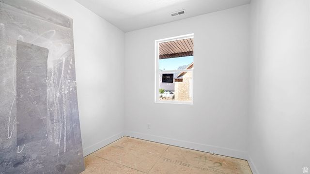 729 S HARRISON DR, Springville, UT 84663