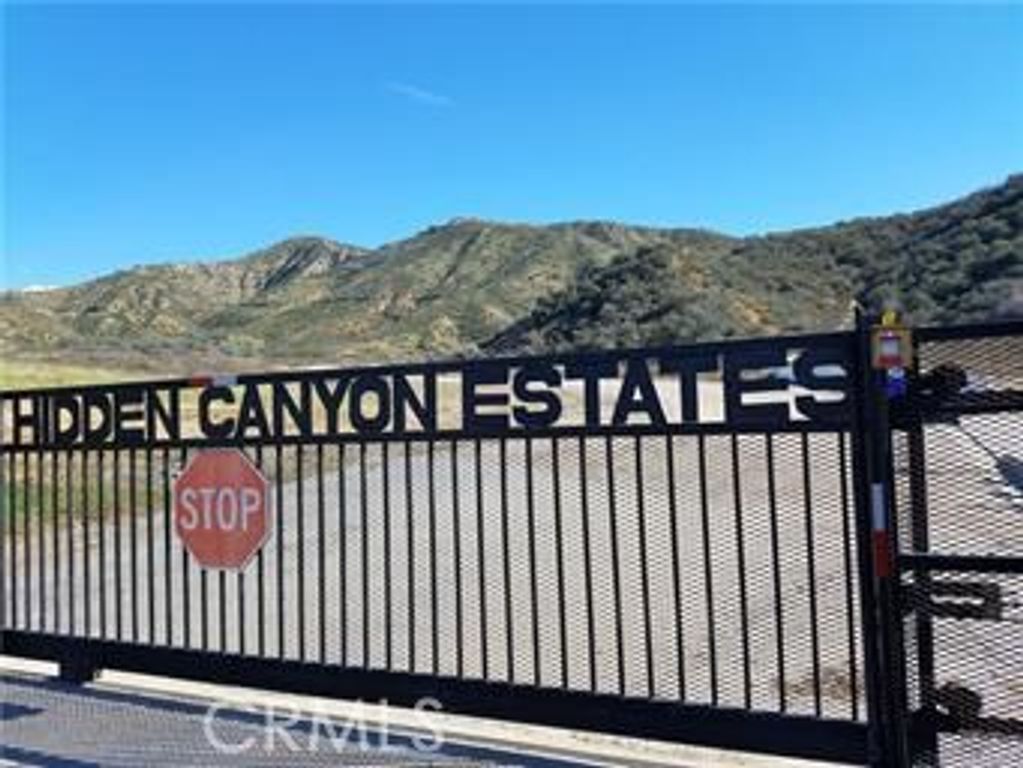 1 Aldbury, Yucaipa, CA 92399