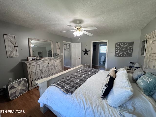 188 HUNTSMAN Lane, Bean Station, TN 37708