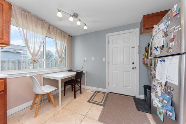 2 Faust Court, Ann Arbor, MI 48108