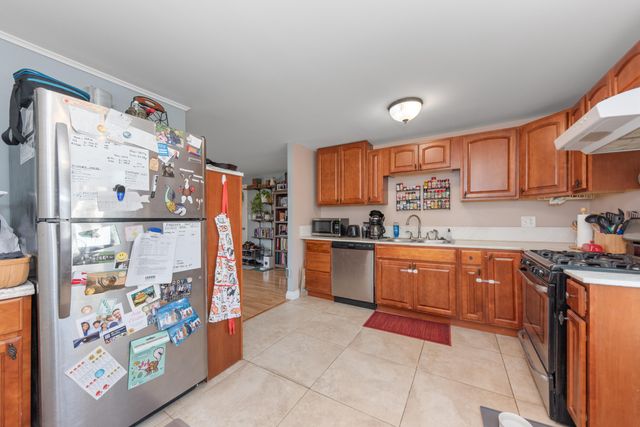 2 Faust Court, Ann Arbor, MI 48108