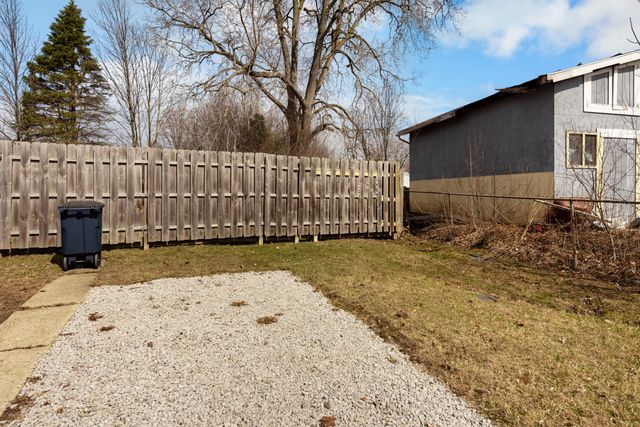 2 Faust Court, Ann Arbor, MI 48108