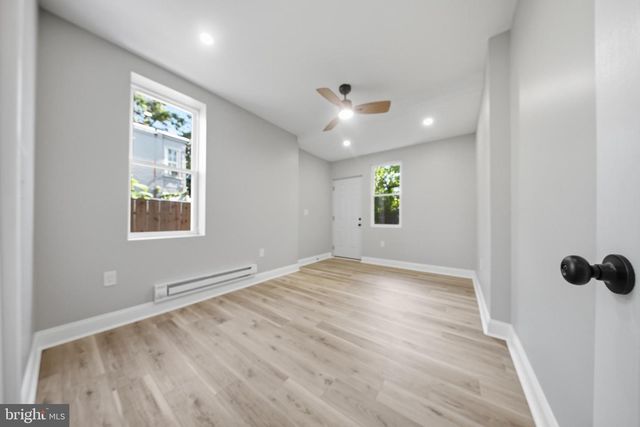 3011 N 10TH ST, Philadelphia, PA 19133