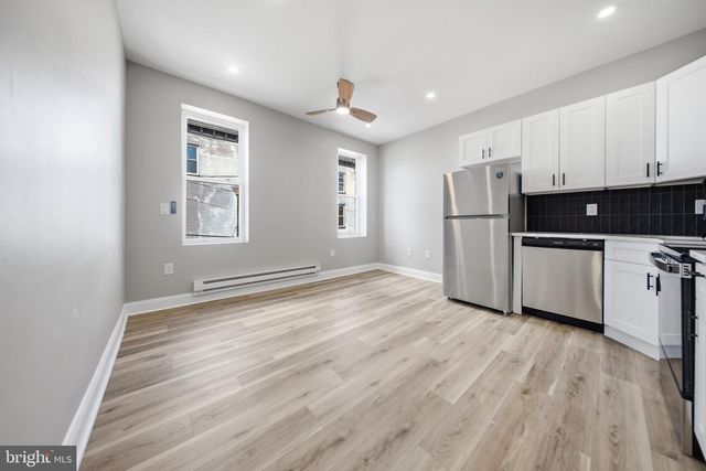 3011 N 10TH ST, Philadelphia, PA 19133