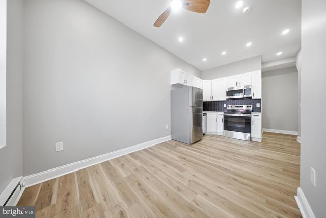 3011 N 10TH ST, Philadelphia, PA 19133