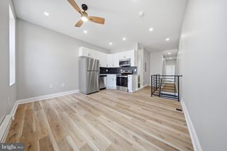 3011 N 10TH ST, Philadelphia, PA 19133