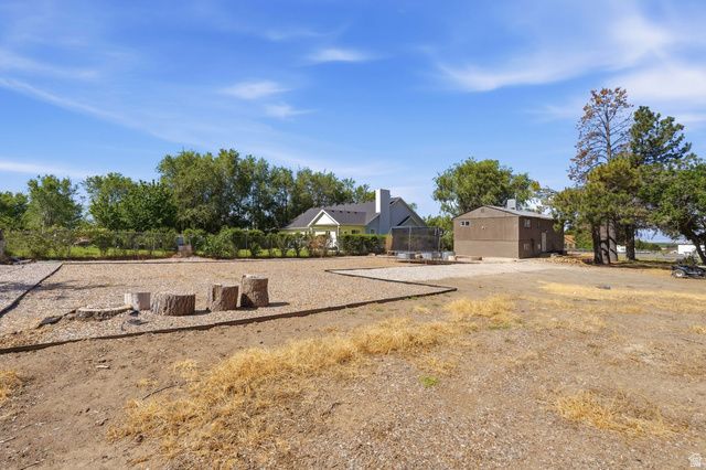 7855 S HIGHWAY 89, Willard, UT 84340