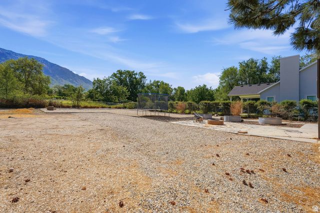 7855 S HIGHWAY 89, Willard, UT 84340