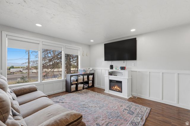 7855 S HIGHWAY 89, Willard, UT 84340