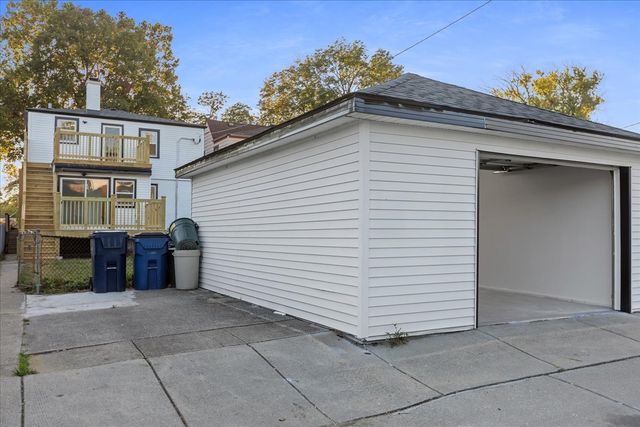 1335 Marengo Avenue 1, Forest Park, IL 60130