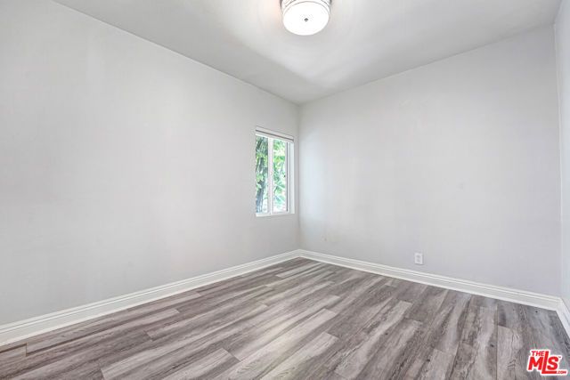 6659 Zelzah Avenue, Los Angeles, CA 91335