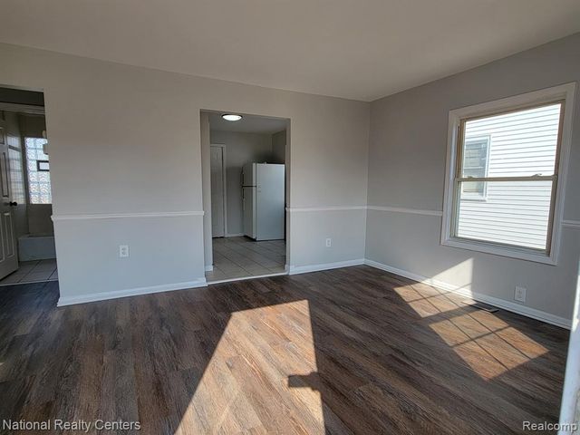 7527 Ford Avenue, Warren, MI 48091