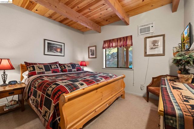 29803 Mono Trail, Cold Springs, CA 95335