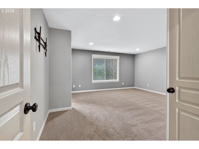 3081 Se RIESLING Rd, Milwaukie, OR 97267