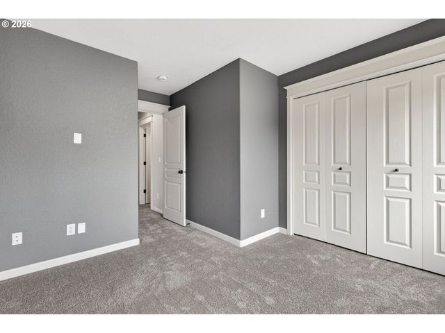 3081 Se RIESLING Rd, Milwaukie, OR 97267