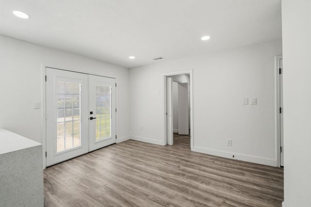 10406 Broadstairs Street, Houston, TX 77013