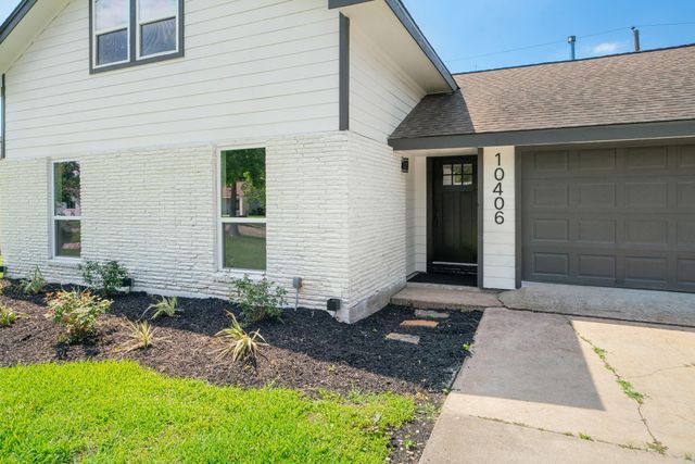 10406 Broadstairs Street, Houston, TX 77013