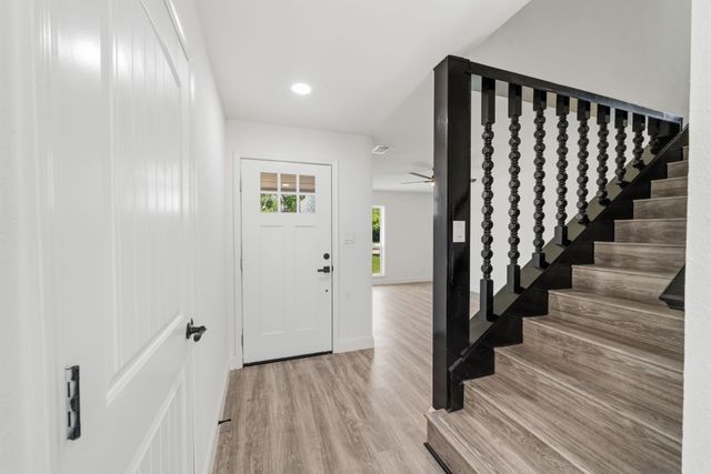 10406 Broadstairs Street, Houston, TX 77013