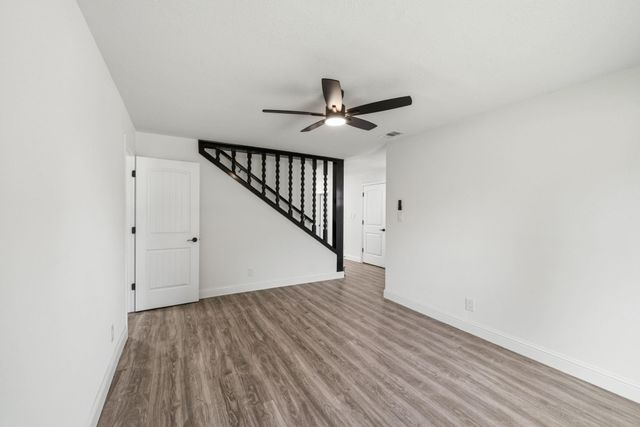 10406 Broadstairs Street, Houston, TX 77013