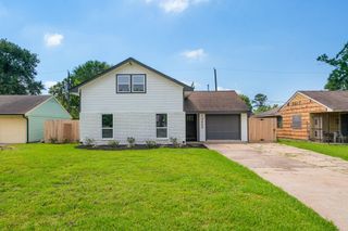 10406 Broadstairs Street, Houston, TX 77013