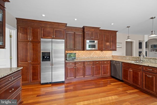 12944 SHOAL DR, Ocean City, MD 21842