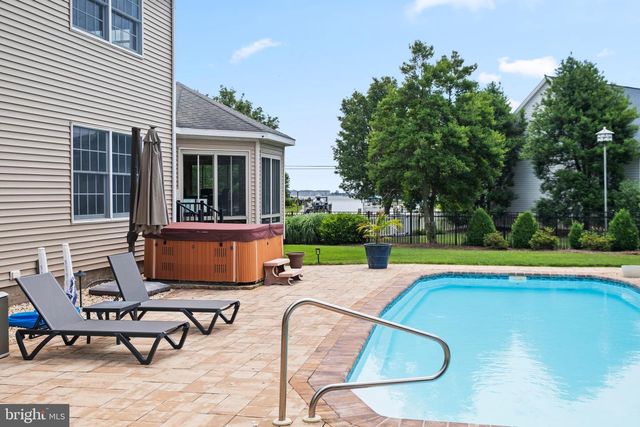 12944 SHOAL DR, Ocean City, MD 21842
