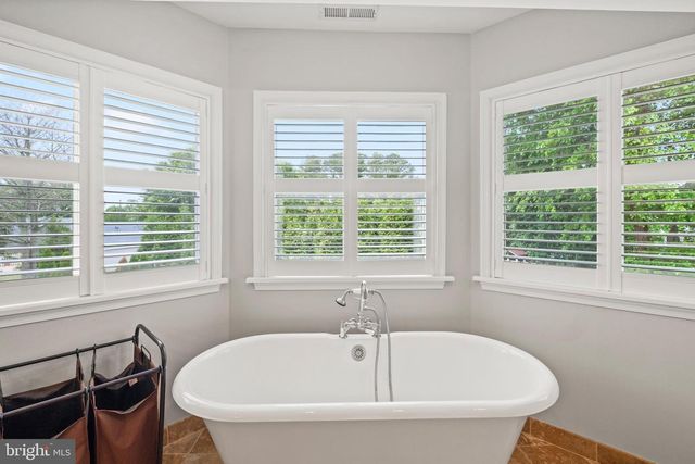12944 SHOAL DR, Ocean City, MD 21842