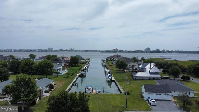 12944 SHOAL DR, Ocean City, MD 21842