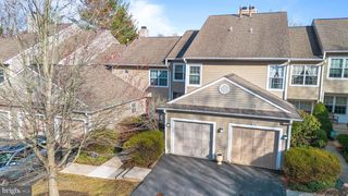 150 KINGSWOOD CT #150, Glen Mills, PA 19342