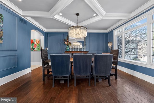 31 BARRY RD, Lambertville, NJ 08530