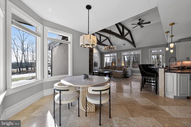 31 BARRY RD, Lambertville, NJ 08530