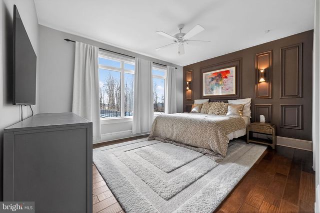 31 BARRY RD, Lambertville, NJ 08530