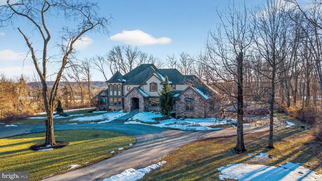 31 BARRY RD, Lambertville, NJ 08530