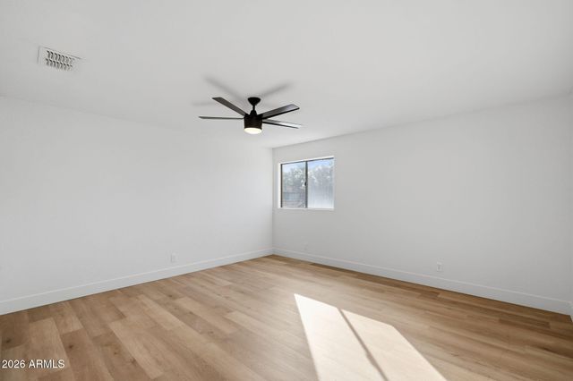 547 N MAPLE Street, Chandler, AZ 85226