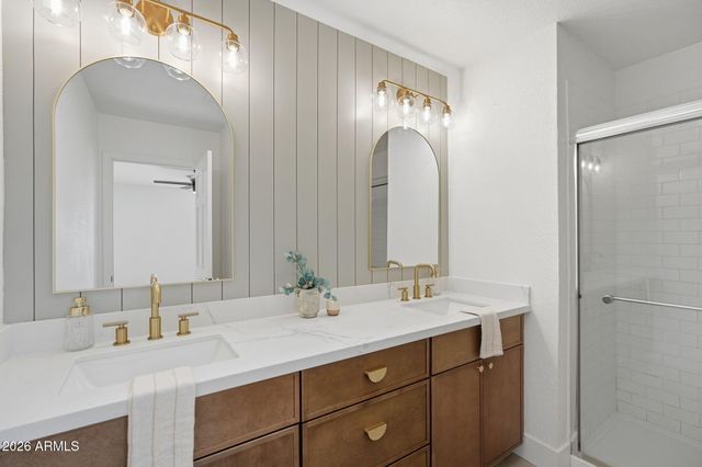 547 N MAPLE Street, Chandler, AZ 85226