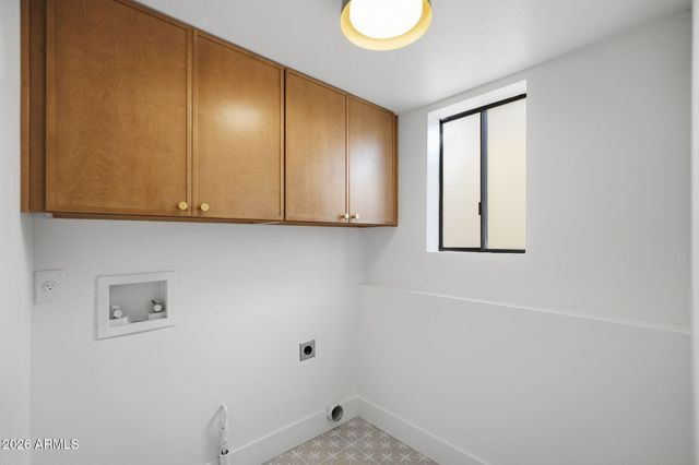 547 N MAPLE Street, Chandler, AZ 85226