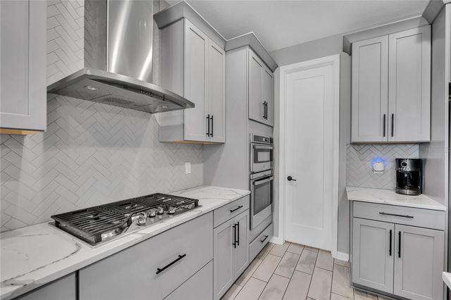 16942 SAVORY MIST CIRCLE, Bradenton, FL 34211